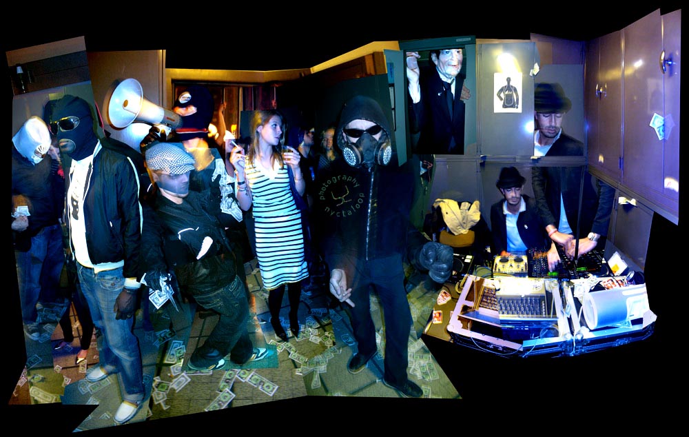 Julien Taylor nyctaloop hold up party dcontract banque rue de volney Paris 2006